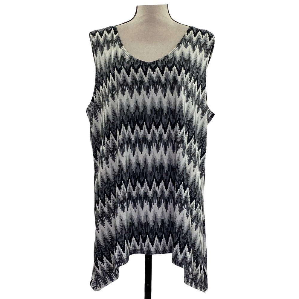 ONLY 9 Chevron Black White Gray Shark Bite Blouse